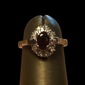 8K White Gold - Garnet & Diamond Ring - Size 4